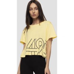 T-shirt damski TSD266 - jasny żółty. Żółte t-shirty damskie 4f, bez wzorów, bez kołnierzyka. W wyprzedaży za 24,99 zł.