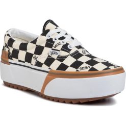Tenisówki VANS - Era Stacked VN0A4BTOVLV1 (Checkerboard)Multi/True. Czarne trampki i tenisówki damskie Vans, bez wzorów, z gumy, bez zapięcia. W wyprzedaży za 319,00 zł.
