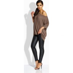 Luźna elegancka bluzka capucino. Bluzki damskie Lemoniade, s, bez wzorów, z materiału, eleganckie, bez kołnierzyka, bez rękawów. W wyprzedaży za 71,00 zł.