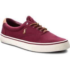 Tenisówki POLO RALPH LAUREN - Thorton 816713107006 Red. Czerwone półbuty męskie Polo Ralph Lauren, na co dzień, bez wzorów, z gumy, bez zapięcia. W wyprzedaży za 329,00 zł.