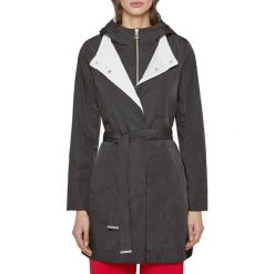 Geox płaszcz damski Ischia W0221Y T2603 XXXL czarny. Czarne kurtki damskie Geox, w paski, eleganckie, bez kaptura. Za 1069,00 zł.