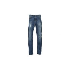 Jeansy męskie: Jeansy bootcut Mustang New Oregon Tapered