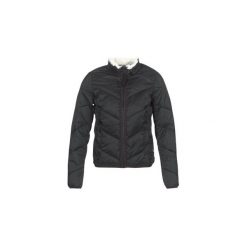 Kurtki pikowane G-Star Raw ALASKA PADDED TEDDY JKT WMN. Czarne kurtki damskie marki G-Star RAW, s, bez wzorów, retro, bez kaptura. Za 527,20 zł.