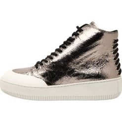 Trampki i tenisówki damskie: McQ Alexander McQueen NETIL LACED HIGHLETS Tenisówki i Trampki wysokie silver