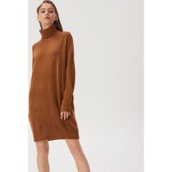 Sukienka sweter z golfem - Brązowy. Pomarańczowe sukienki damskie Sinsay, s, bez wzorów, z golfem, bez rękawów. Za 79,99 zł.