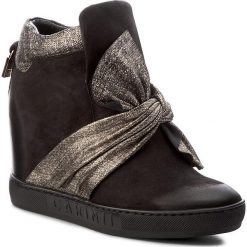 Sneakersy CARINII - B4096 360-H93-PSK-B88. Czarne sneakersy damskie Carinii, z materiału. W wyprzedaży za 299,00 zł.