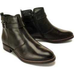 TAMARIS 25008-25 001 black, botki damskie. Czarne botki damskie Tamaris, z polaru, na niskim obcasie, na obcasie, na zamek. Za 329,90 zł.