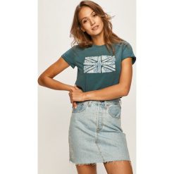 Pepe Jeans - T-shirt Mathilde. Niebieskie bluzki damskie Pepe Jeans, s, z aplikacjami, z bawełny, z okrągłym kołnierzem, z krótkim rękawem. W wyprzedaży za 129,90 zł.