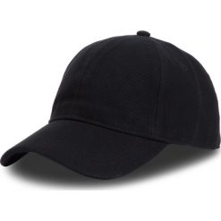 Czapka z daszkiem Lacoste RK0123. Czarne czapki damskie Lacoste, bez wzorów. W wyprzedaży za 189,00 zł.