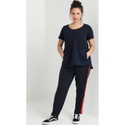 T-shirty damskie: Persona by Marina Rinaldi VARIO Tshirt z nadrukiem blu marino