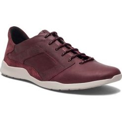 Skórzane sneakersy "Jardins" w kolorze bordowym. Czerwone trampki i tenisówki damskie TBS. W wyprzedaży za 149,95 zł.