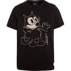 Scotch Shrunk FELIX BLAUW COLLAB SHORT SLEEVE Tshirt z nadrukiem washed black. Czarne t-shirty męskie marki Scotch Shrunk, z nadrukiem, z bawełny. Za 149,00 zł.