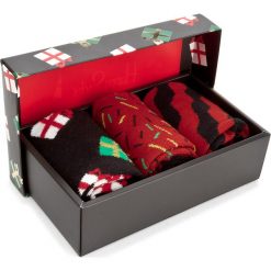 Zestaw 3 par wysokich skarpet unisex HAPPY SOCKS - XMAS08-7001 Czarny Czerwony Kolorowy. Czerwone skarpetki damskie Happy Socks, bez wzorów, z elastanu. Za 119,90 zł.