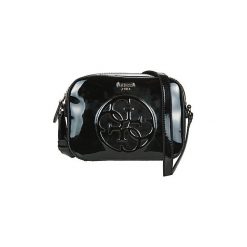 Torby na ramię Guess KAMRYN CROSSBODY TOP ZIP. Czarne topy damskie Guess, z aplikacjami, bez kołnierzyka. Za 369,00 zł.