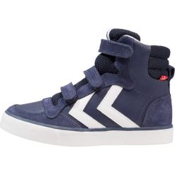 Hummel STADIL Tenisówki i Trampki wysokie peacoat. Niebieskie trampki męskie Hummel, ze skóry. Za 299,00 zł.