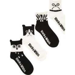 10-pack Czarno-Białe Skarpetki Beveil. Skarpetki damskie Born2be. Za 49,99 zł.