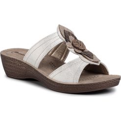Klapki INBLU - GLBEOO01 White. Brązowe klapki damskie Inblu, z aplikacjami, ze skóry ekologicznej, bez obcasa. Za 79,99 zł.