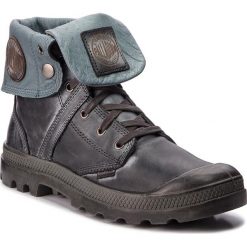 Trapery PALLADIUM - Pallabrouse Baggy L2 03080-013-M Shadow/Metal. Szare spodnie męskie Palladium, na co dzień, m, bez wzorów, ze skóry. W wyprzedaży za 309,00 zł.