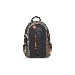 Plecaki Superdry DISRUPTIVE CAMO TARP RUCKSACK. Zielone plecaki męskie Superdry, bez wzorów. Za 349,00 zł.