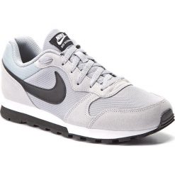 Buty NIKE - Md Runner 2 749794 001 Wolf Grey/Black/White. Szare buty sportowe męskie Nike, na co dzień, bez wzorów, ze skóry, klasyczne, bez zapięcia. Za 279,99 zł.