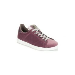 Buty Victoria DEPORTIVO TERCIOPELO. Fioletowe trampki i tenisówki damskie Victoria, bez wzorów, bez zapięcia. Za 239,20 zł.