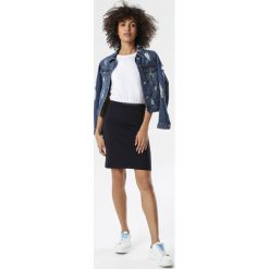 Granatowa Spódnica Aroanisse. Niebieskie spódniczki damskie Born2be, s, bez wzorów, z dzianiny, sportowe, mini, sportowe. Za 54,99 zł.