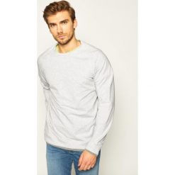 Bluza Lacoste SH5582. Szare bluzy męskie Lacoste, m, bez wzorów, z elastanu, bez kołnierzyka, bez rękawów, bez kaptura. Za 299,00 zł.