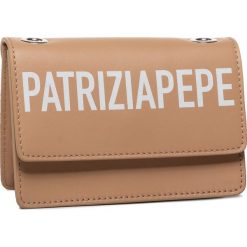 Saszetka nerka PATRIZIA PEPE - 2V9347/A6P8-B685 Pompei Beige. Brązowe nerki damskie Patrizia Pepe, bez wzorów, ze skóry, eleganckie, bez dodatków. Za 989,00 zł.