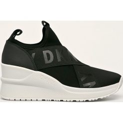 Dkny - Buty. Czarne koturny damskie DKNY, bez obcasa, na obcasie, bez zapięcia. Za 649,90 zł.