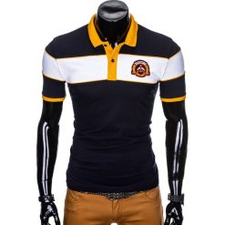KOSZULKA MĘSKA POLO Z NADRUKIEM S910 - GRANATOWA. Niebieskie koszulki polo marki Ombre Clothing, m, z nadrukiem. Za 59,00 zł.