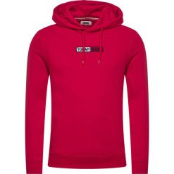 Bluza Tommy Jeans Tjm Embroidered Box Hoodie DM0DM08063. Niebieskie bluzy męskie Tommy Jeans, s, bez wzorów, z bawełny, bez kołnierzyka, bez rękawów, bez kaptura. Za 429,00 zł.