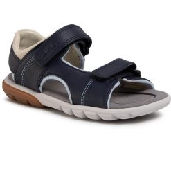 Sandały CLARKS - Rocco Wave K 261490637 Navy Combi. Niebieskie sandały chłopięce Clarks, z gumy, bez zapięcia. W wyprzedaży za 179,00 zł.