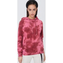 Bluza tie dye z kapturem - Wielobarwny. Bluzy damskie Sinsay, s, bez wzorów, bez rękawów, z kapturem. Za 69,99 zł.