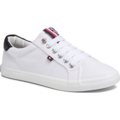Tenisówki TOM TAILOR - 8091001 White. Białe półbuty damskie Tom Tailor, na co dzień, bez wzorów, z gumy, bez obcasa, na płaskiej podeszwie, bez zapięcia. Za 129,00 zł.