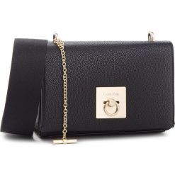 Torebka CALVIN KLEIN - Ck Lock Medium Flap K60K604889 001. Szare listonoszki damskie marki Calvin Klein, szklane. Za 649,00 zł.