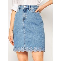 Spódnica jeansowa TOMMY HILFIGER Rome WW0WW27504. Niebieskie spódniczki damskie TOMMY HILFIGER, bez wzorów, z bawełny. Za 539,00 zł.