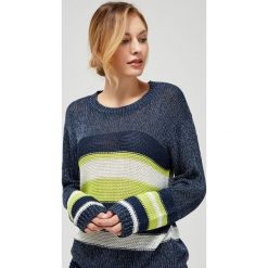 Sweter typu oversize w paski. Swetry damskie Moodo, xs, w paski. Za 79,99 zł.