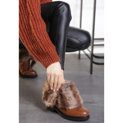 Camelowe Botki Rodrigues. Brązowe botki damskie Multu. Za 49,99 zł.