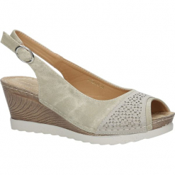 Beżowe sandały peep toe na koturnie z odkrytymi palcami i piętą ze skórzaną wkładką Casu W18X4/B. Brązowe sandały damskie Casu, na koturnie. Za 44,99 zł.