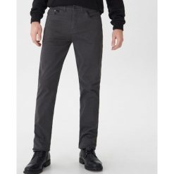 Spodnie regular fit - Szary. Szare spodnie męskie House, s, bez wzorów. W wyprzedaży za 49,99 zł.