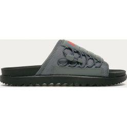 Nike Sportswear - Klapki Asuna Slide. Czarne kapcie męskie Nike Sportswear, z gumy, bez zapięcia. Za 199,90 zł.