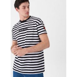 T-shirt z haftem - Wielobarwn. Szare t-shirty męskie House, s, z haftami, bez kołnierzyka. Za 49,99 zł.