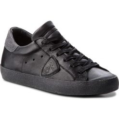 Sneakersy PHILIPPE MODEL - Paris Glitter CGLD ML28 Metal Noir. Czarne półbuty damskie marki Philippe Model, na co dzień, z aplikacjami, ze skóry, bez obcasa, na płaskiej podeszwie, bez zapięcia. W wyprzedaży za 779,00 zł.