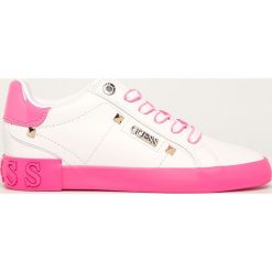 Guess Jeans - Buty. Czarne buty sportowe damskie Guess Jeans, z jeansu. W wyprzedaży za 449,90 zł.