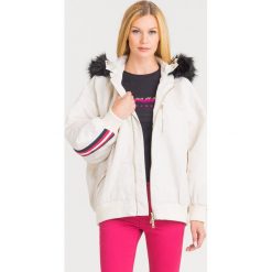 KURTKA Armani Exchange. Białe kurtki damskie Armani Exchange, s, z aplikacjami, z kapturem. Za 1209,00 zł.