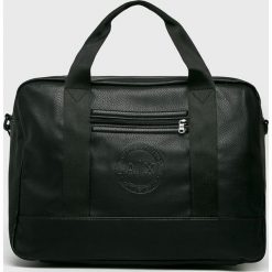 Armani Exchange - Torba. Czarne torby męskie skórzane Armani Exchange, w paski, z poliesteru, na ramię, małe. W wyprzedaży za 339,90 zł.