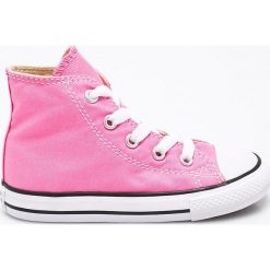 Converse - Trampki dziecięce. Różowe buty dziewczęce sportowe marki Converse, z materiału. W wyprzedaży za 149,90 zł.