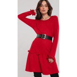 Czerwona Sukienka Doraville. Czerwone sukienki dziewczęce Renee, z dzianiny, długie, mini, asymetryczne. Za 89,99 zł.
