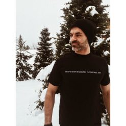 Koszulka z nadrukiem Bala Island Tee Black Man. Czarne koszulki męskie Pakamera, m, z nadrukiem, bez kołnierzyka, bez rękawów. Za 99,00 zł.