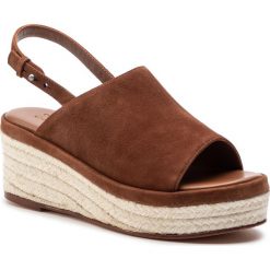 Espadryle WEEKEND MAXMARA - Legume 552111946 Cuoio 004. Pomarańczowe espadryle damskie Weekend Max Mara, bez wzorów, ze skóry, bez obcasa, na obcasie. W wyprzedaży za 559,00 zł.